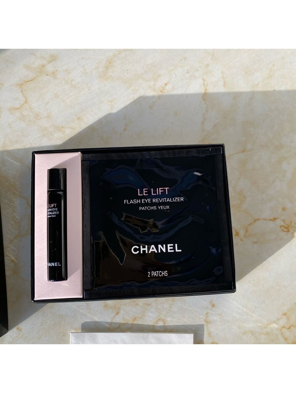 NWT CHANEL le Lift Flash Eye Revitalizer Patches, 10-Pack with Flash Eye Serum
